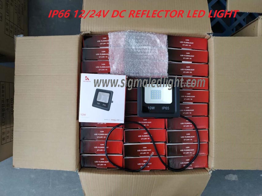 Proyector LED exterior 35W - 12-24V DC - 120º - IP66